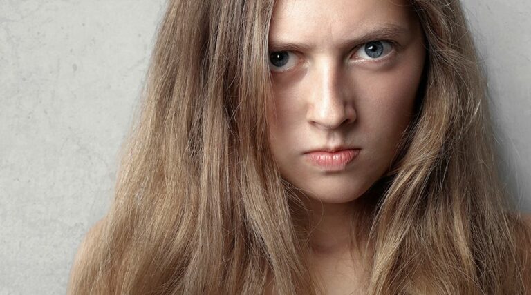 Wie Sie leichter mit schwierigen Gefühlen umgehen